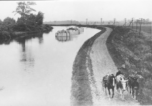 Canal Outside Middleport 1907
